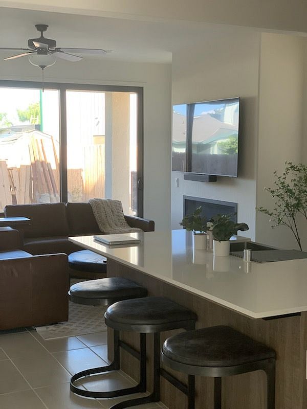Furnished Finder property 387516_3 photo 1
