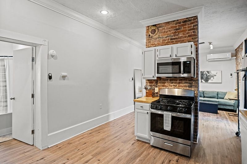 Furnished Finder property 387521_1 photo 5