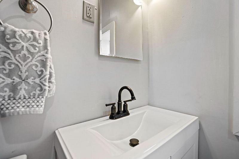 Furnished Finder property 387521_1 photo 10