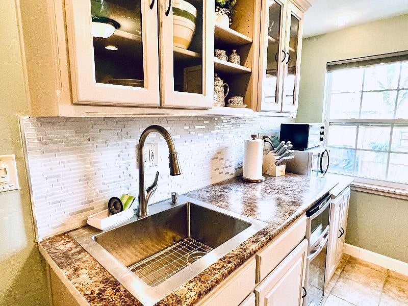 Furnished Finder property 387524_1 photo 18