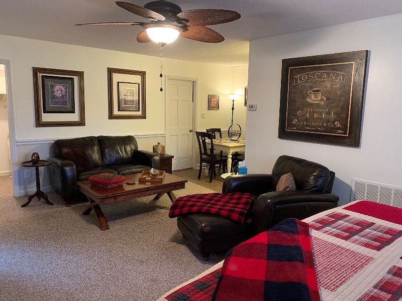Furnished Finder property 387536_1 photo 2