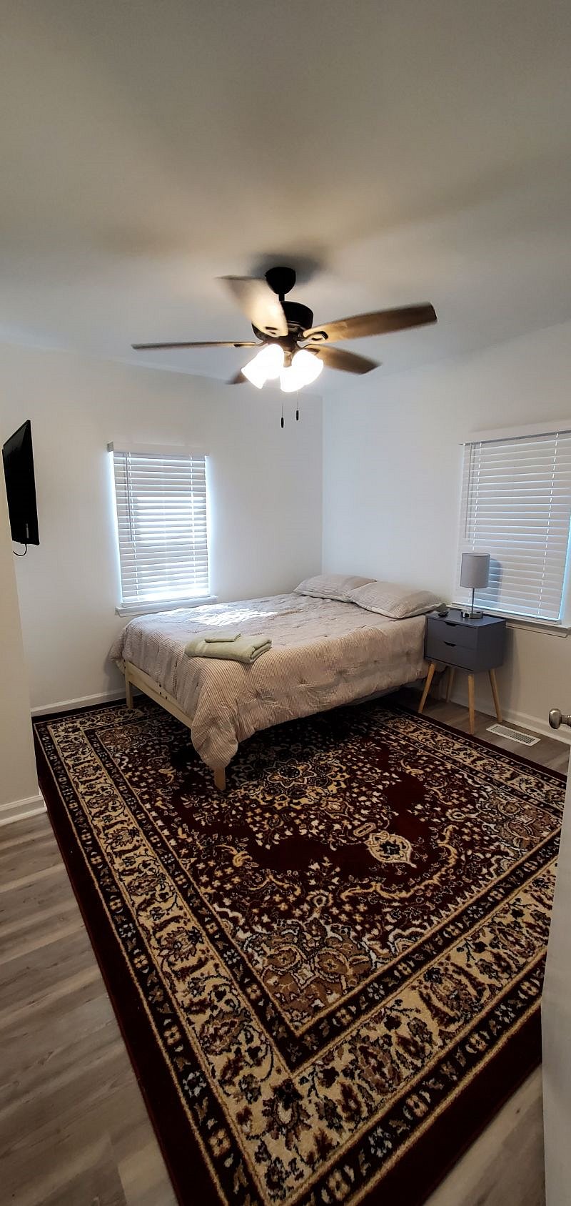 Furnished Finder property 387582_1 photo 9
