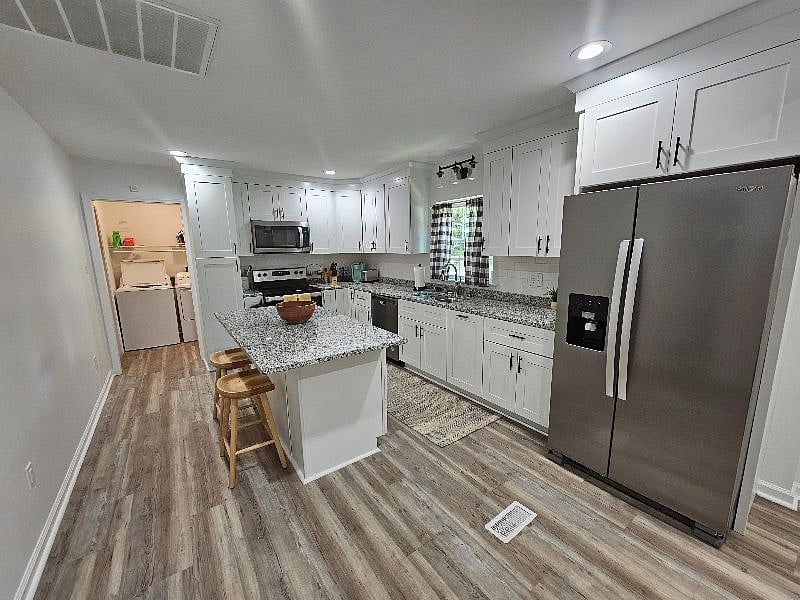 Furnished Finder property 387582_1 photo 7