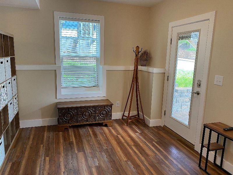 Furnished Finder property 387584_1 photo 2