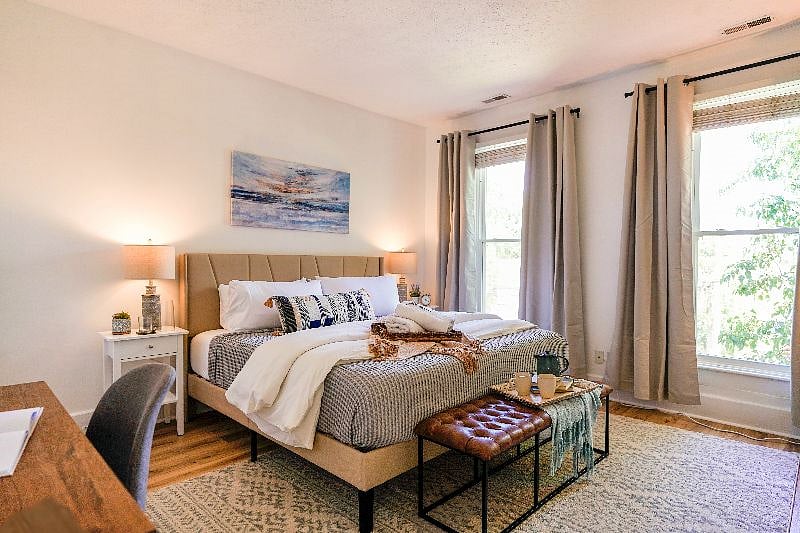 Furnished Finder property 387629_1 photo 1