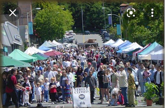 Amazing farmers market every weekend outdoor restaurants, cafes a mountain town feeling : )