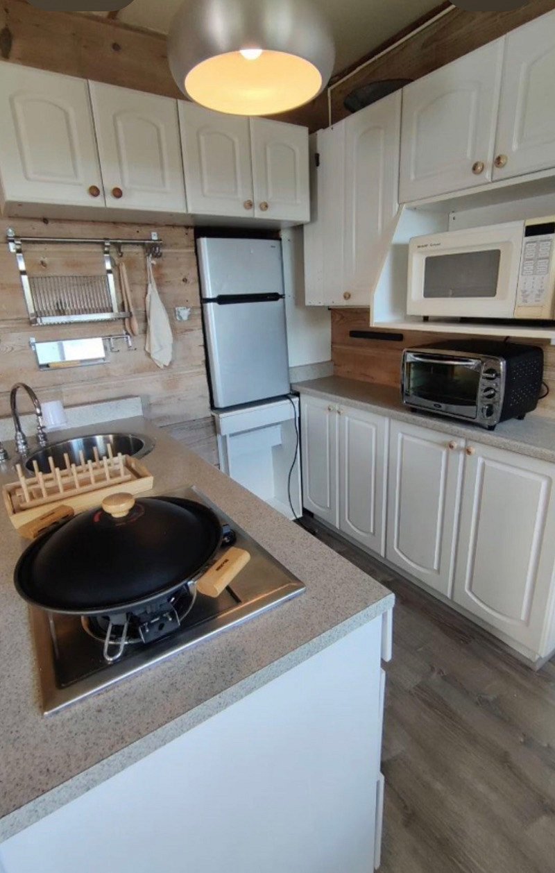 Furnished Finder property 387640_1 photo 30