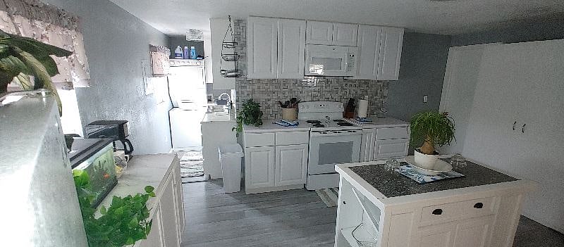 Furnished Finder property 387643_1 photo 22