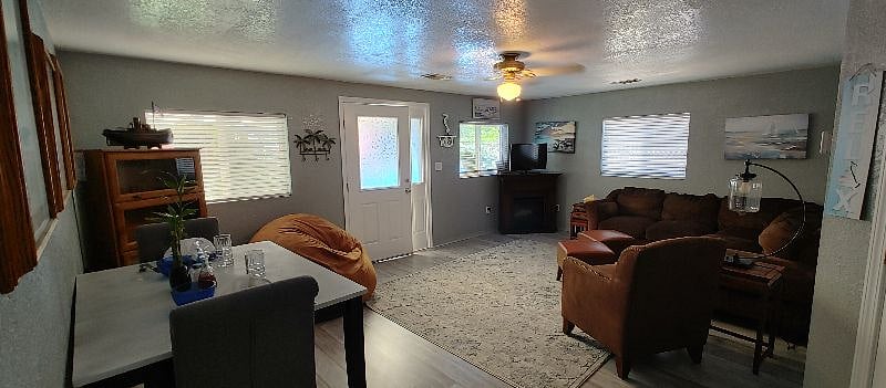 Furnished Finder property 387643_1 photo 16