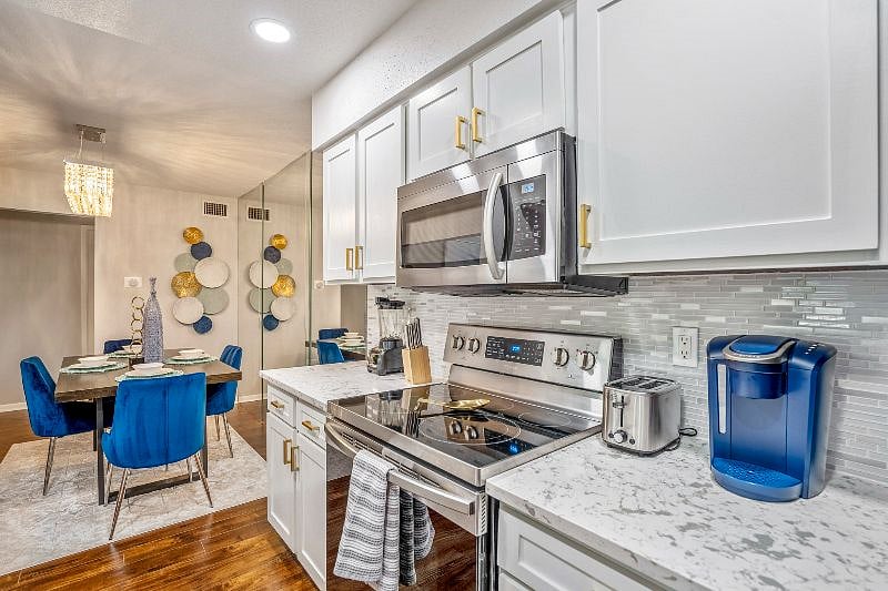 Furnished Finder property 387661_1 photo 10