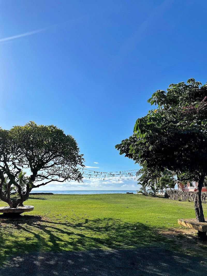Step onto your private lawn right before you plunge into the Pacific.