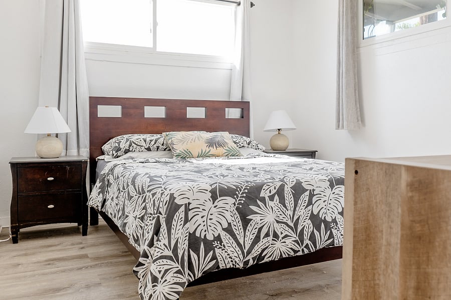 Sleep peacefully to the sounds of the Ewa Beach shoreline.