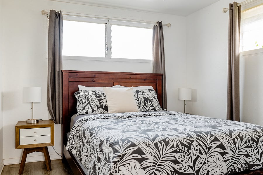 Sleep peacefully to the sounds of the Ewa Beach shoreline.