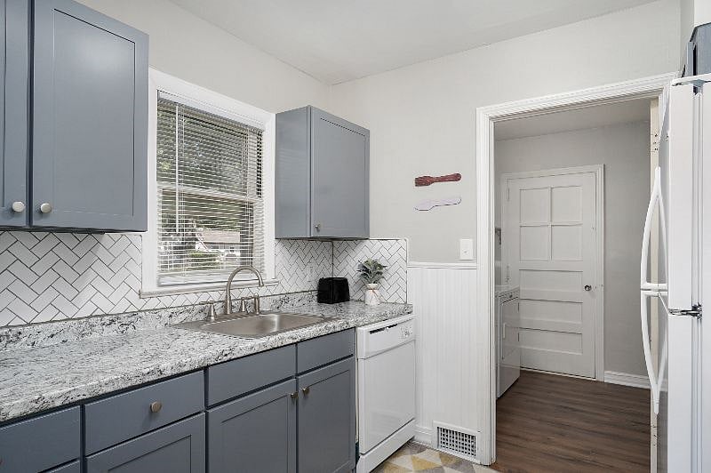 Furnished Finder property 387757_1 photo 7