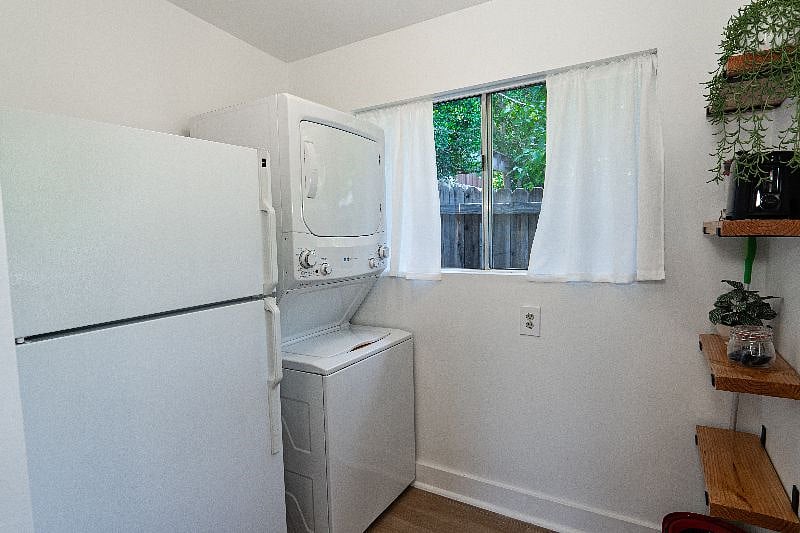 Furnished Finder property 387824_1 photo 13
