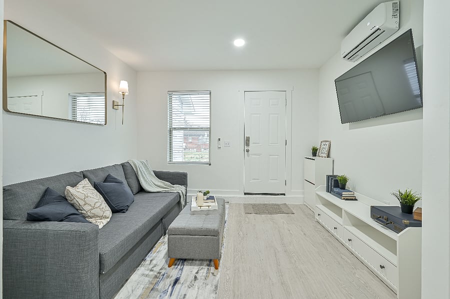 Furnished Finder property 387833_1 photo 2
