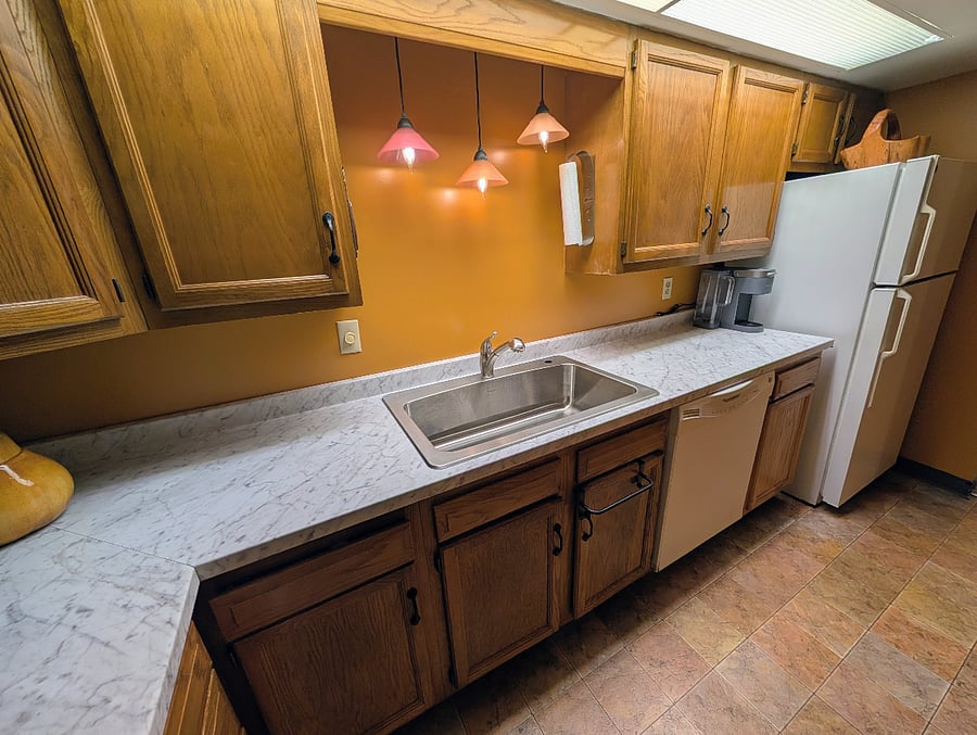 Furnished Finder property 387841_3 photo 17