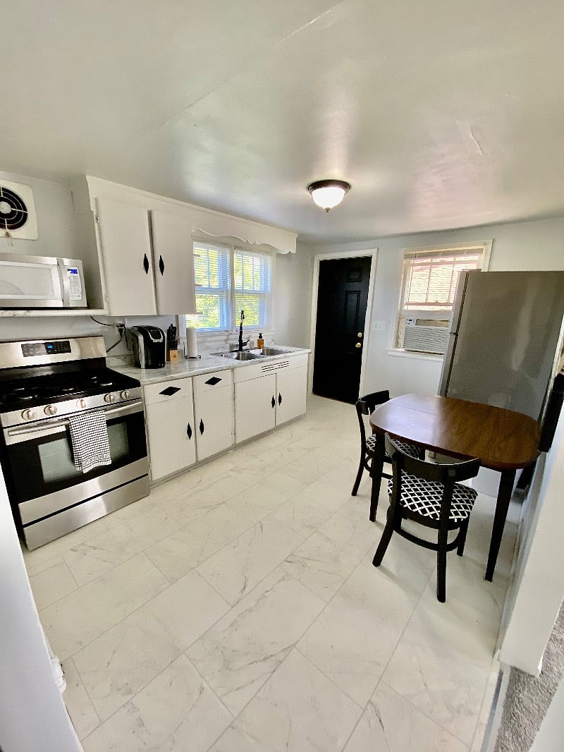 Furnished Finder property 387848_2 photo 4