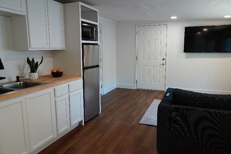 Furnished Finder property 387897_1 photo 5