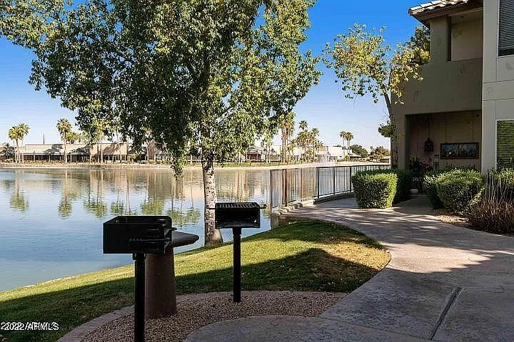 Furnished Finder property 387900_1 photo 3