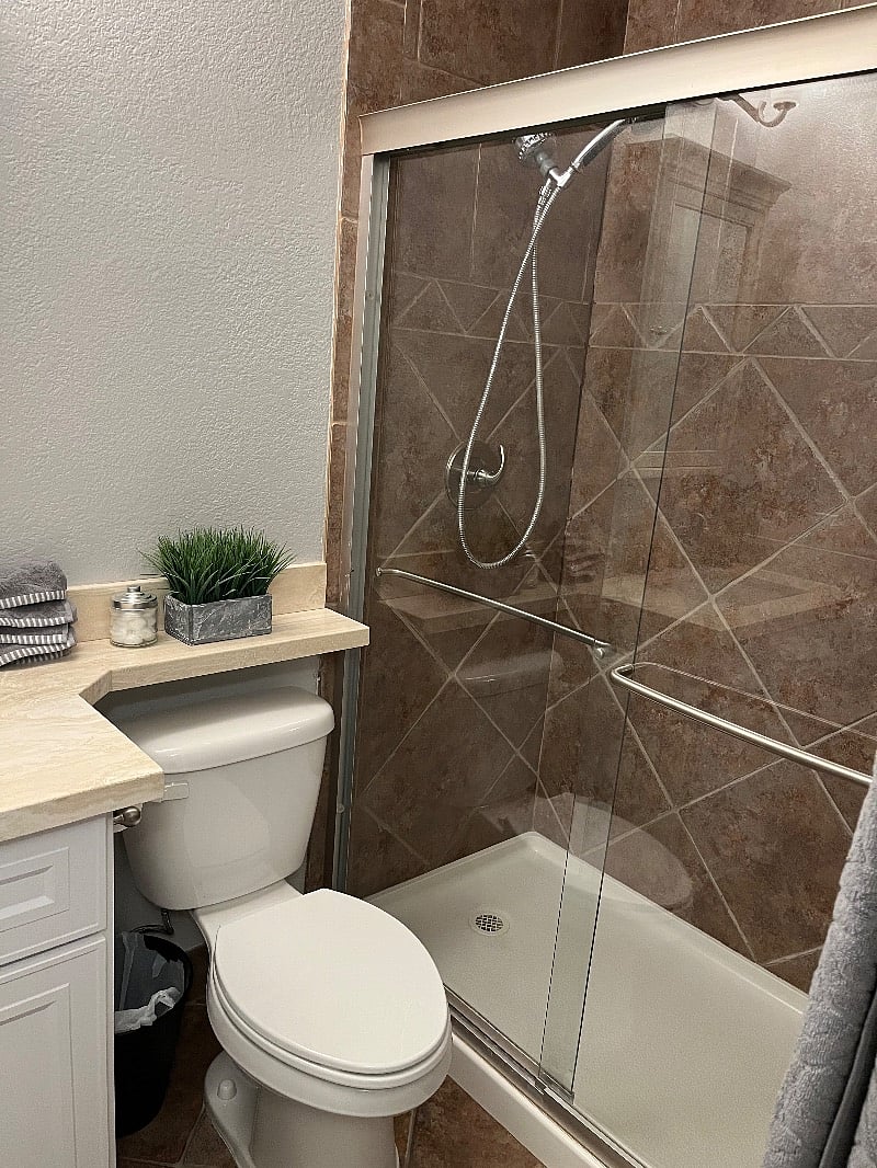 Furnished Finder property 387900_1 photo 15