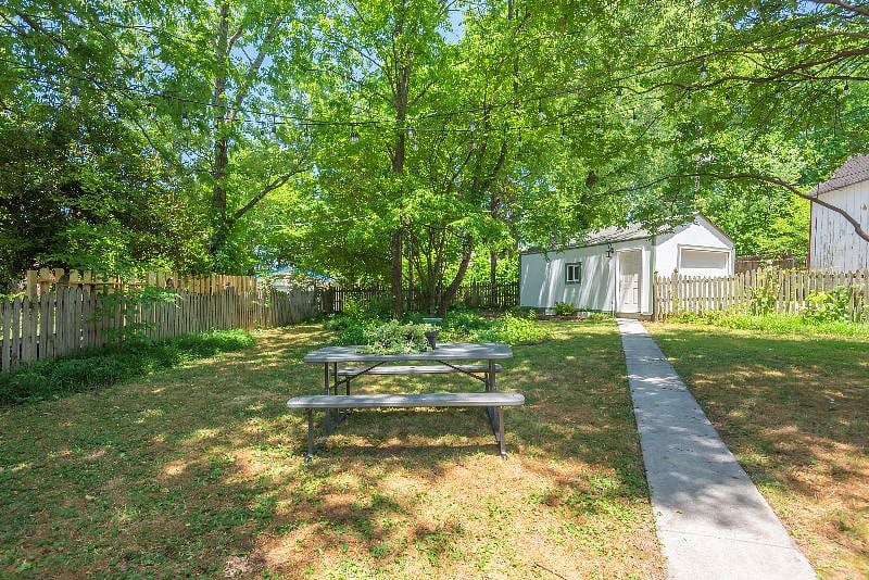 Furnished Finder property 387935_1 photo 34