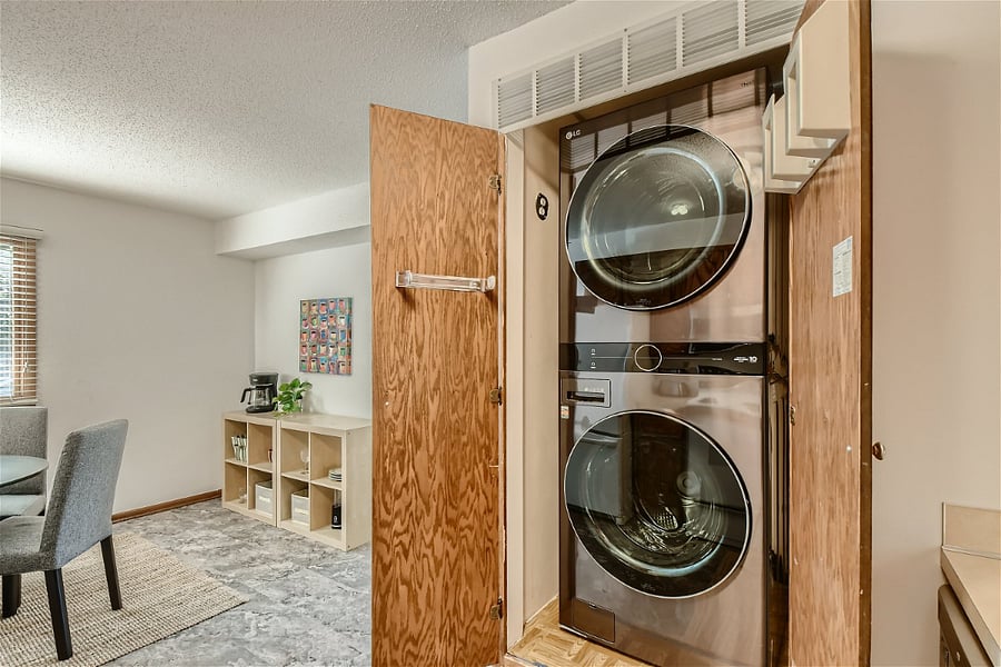 Furnished Finder property 387950_1 photo 5