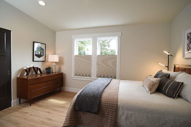 Furnished Finder property 388001_1 photo 9