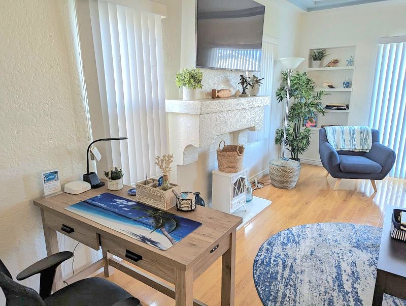 Furnished Finder property 388066_2 photo 25