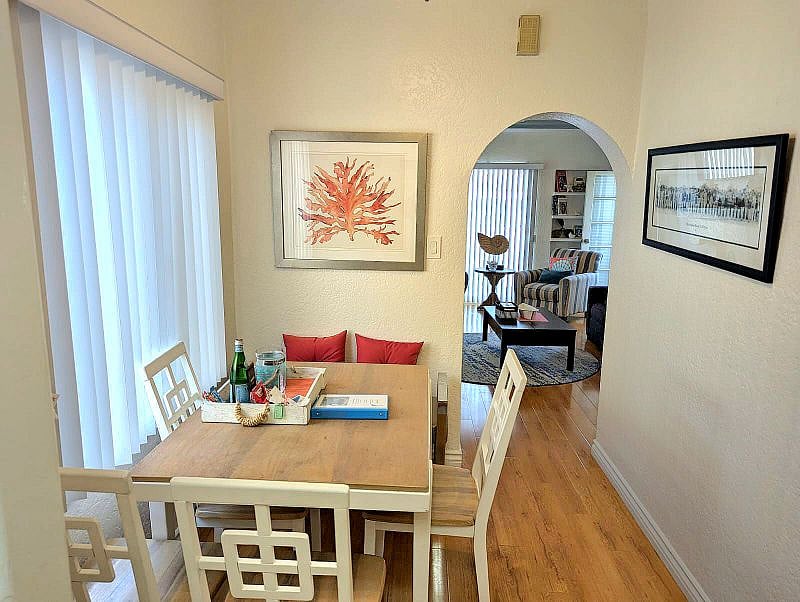 Furnished Finder property 388066_2 photo 5