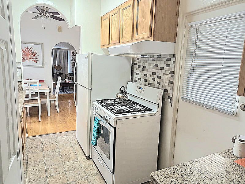 Furnished Finder property 388066_2 photo 11