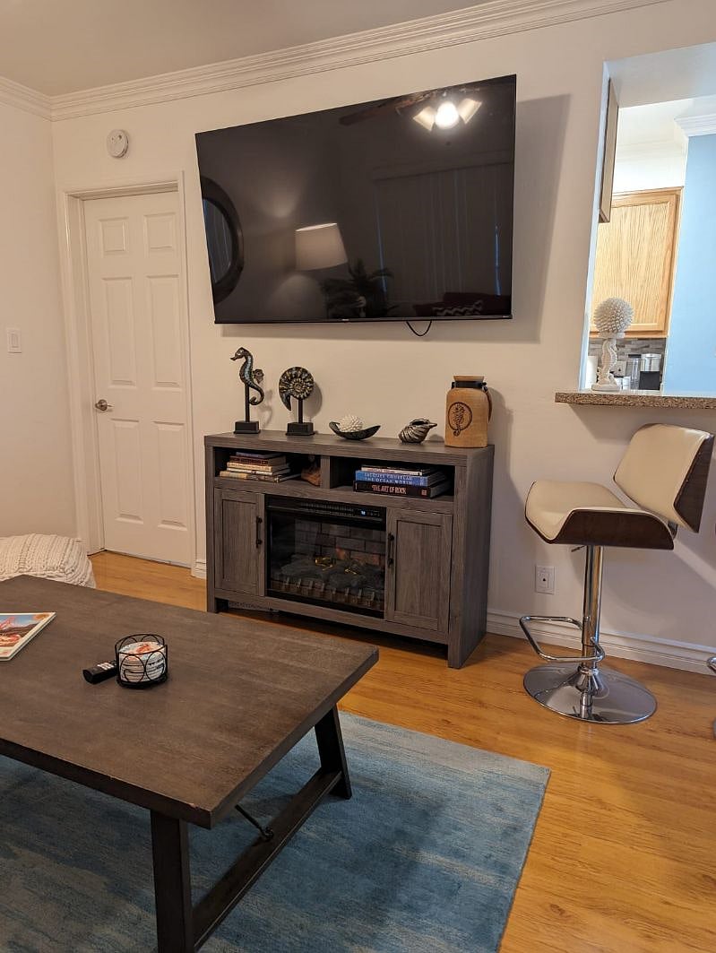 Furnished Finder property 388066_4 photo 7