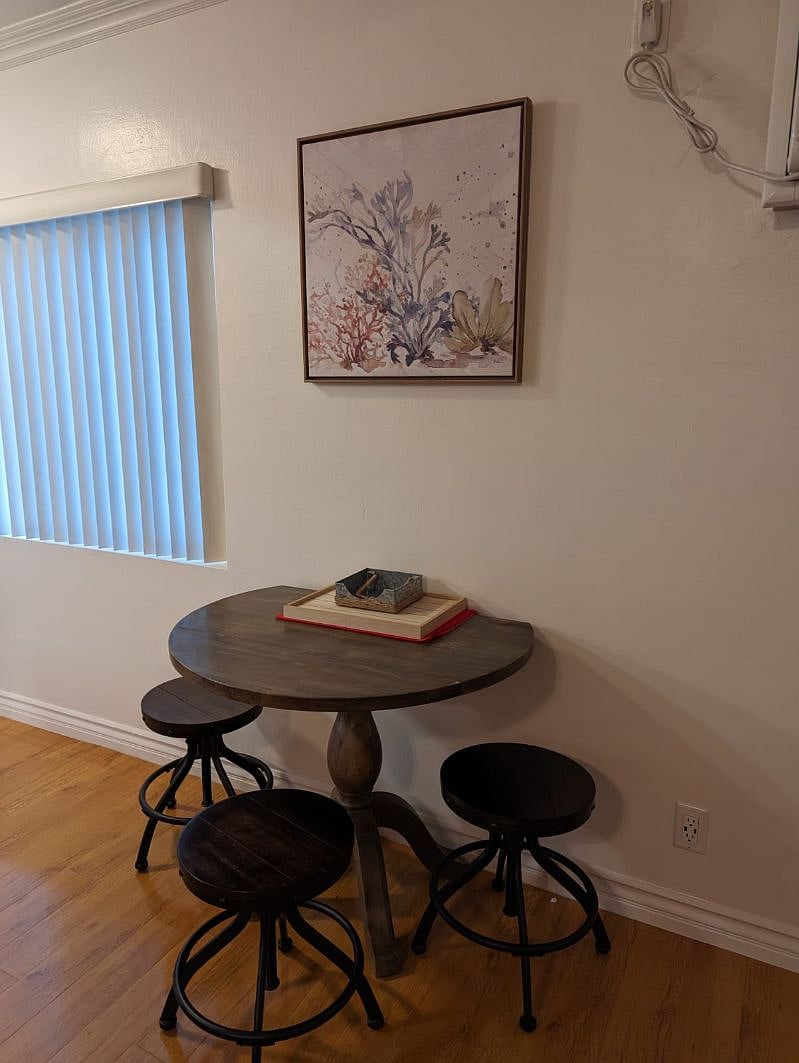 Furnished Finder property 388066_4 photo 8