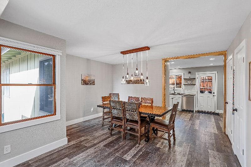 Furnished Finder property 388072_1 photo 15
