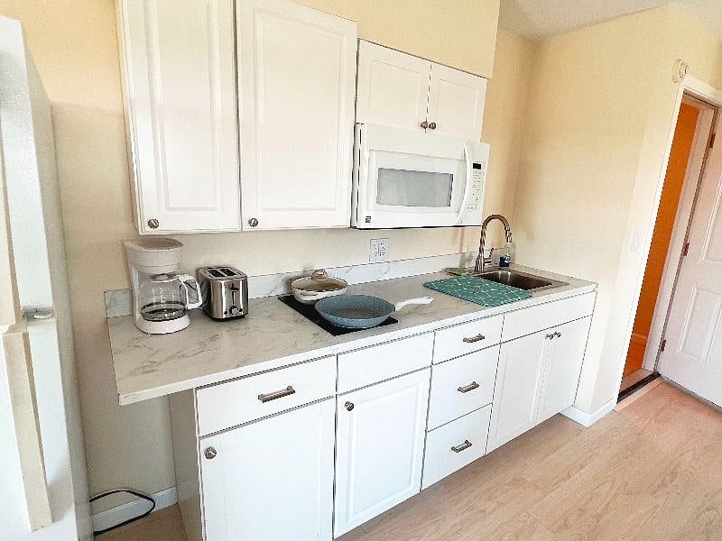 Furnished Finder property 388093_1 photo 2