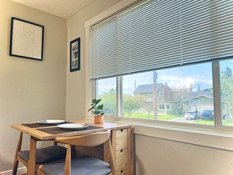 Furnished Finder property 388101_1 photo 17