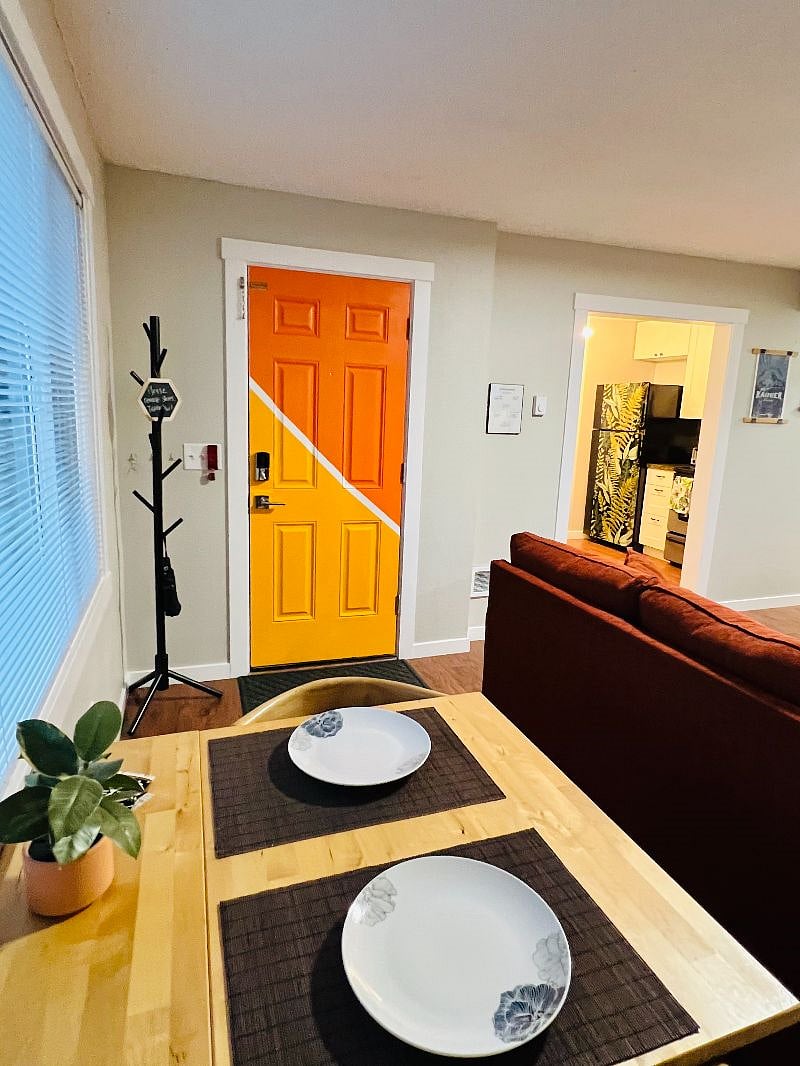 Furnished Finder property 388101_1 photo 15