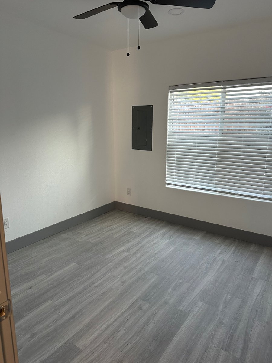 Furnished Finder property 388105_1 photo 10