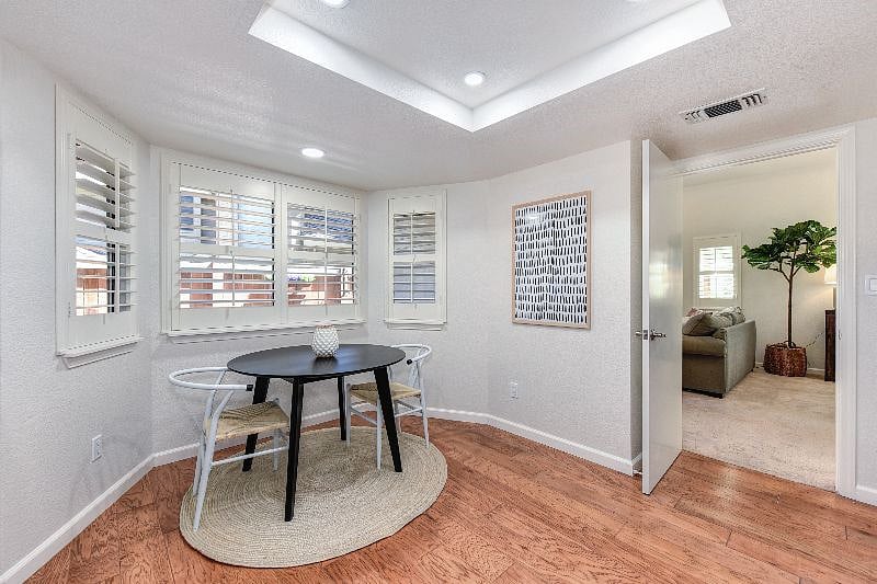 Furnished Finder property 388141_1 photo 11
