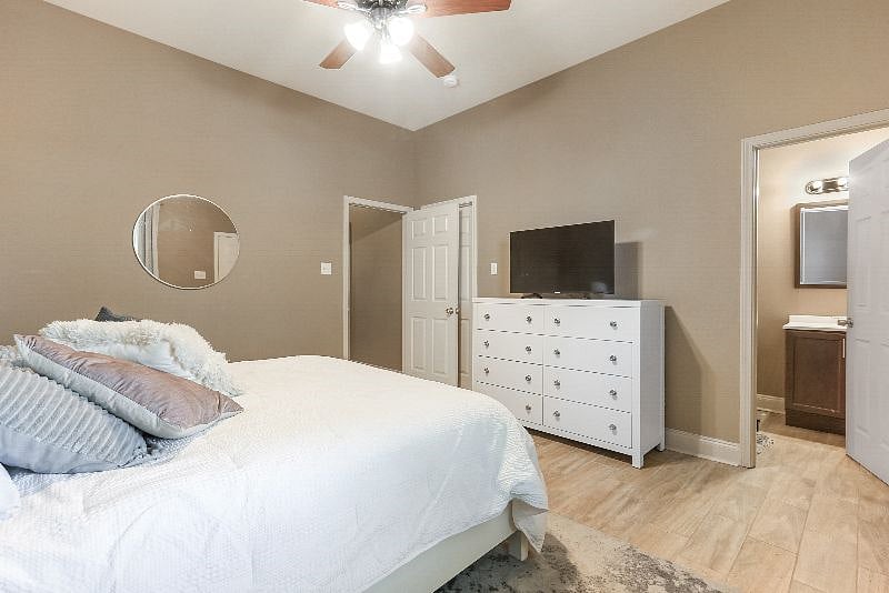 Furnished Finder property 388185_1 photo 15