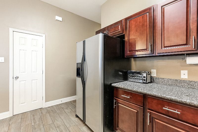 Furnished Finder property 388185_1 photo 9
