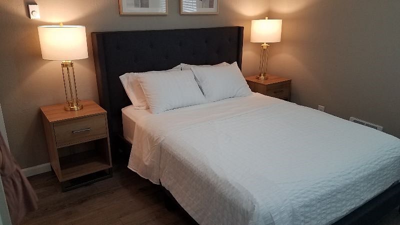 Furnished Finder property 388219_1 photo 11