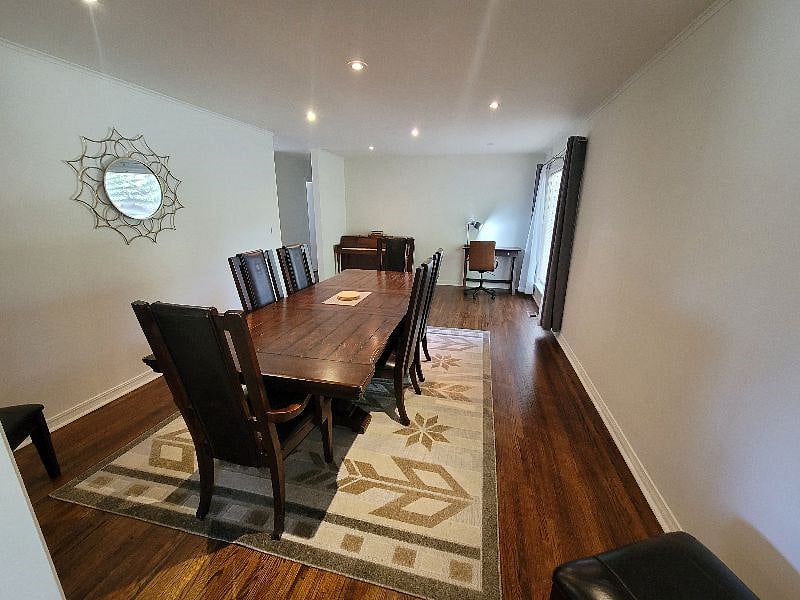 Furnished Finder property 388260_1 photo 3