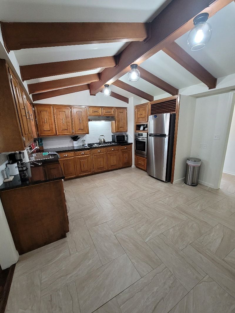 Furnished Finder property 388260_1 photo 13