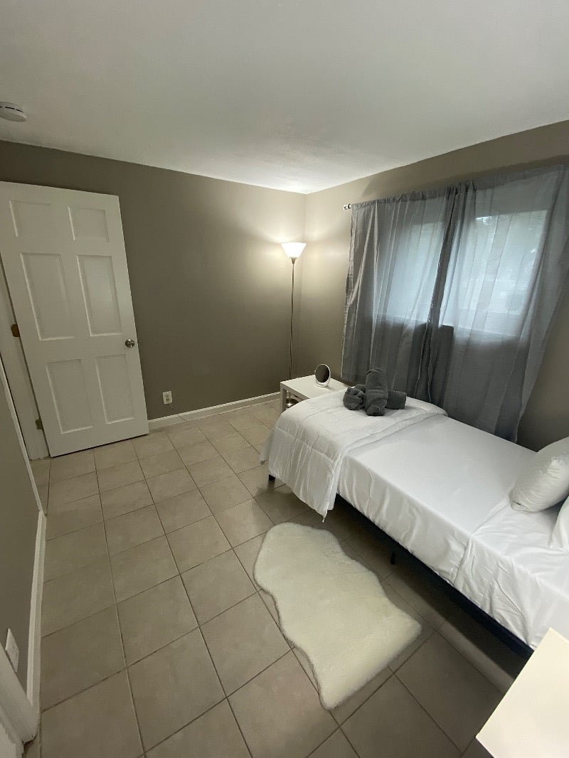 Furnished Finder property 388280_1 photo 11