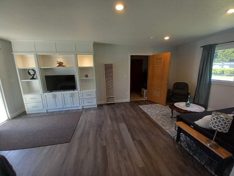 Furnished Finder property 388357_1 photo 6