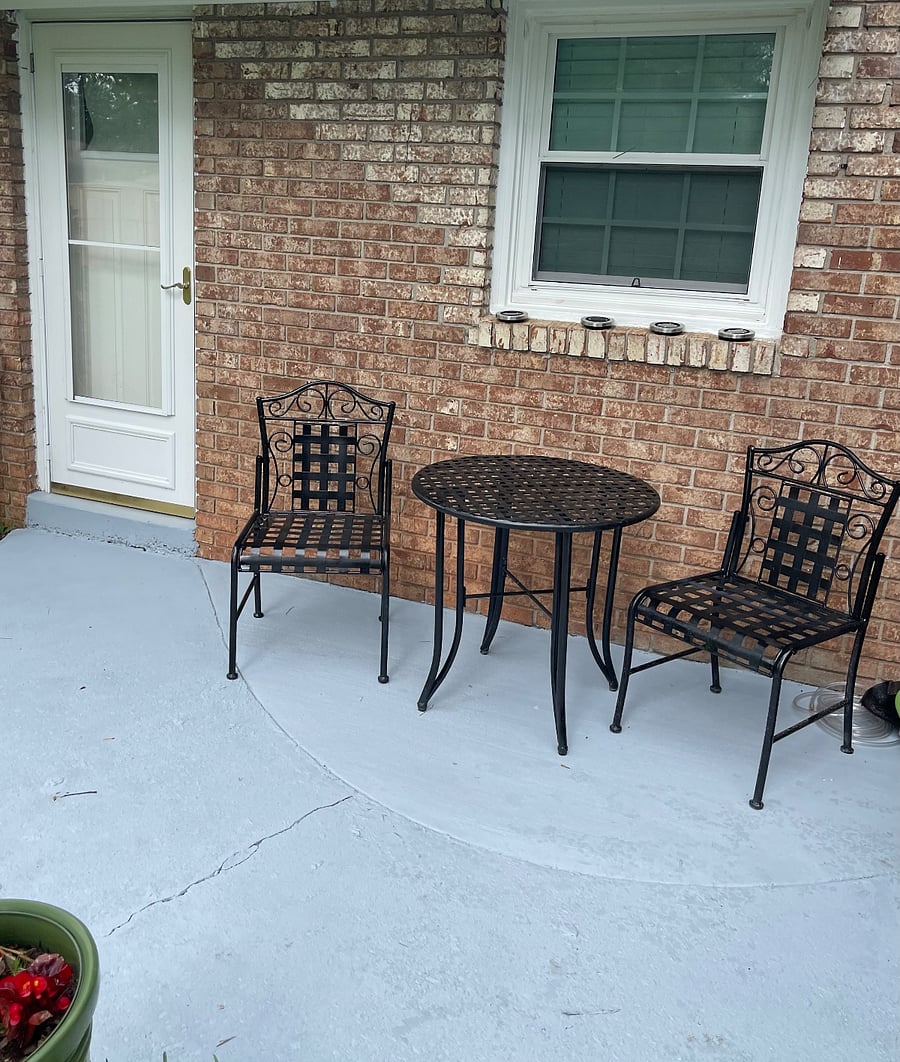 Rear Exit with Coffee Bistro Table