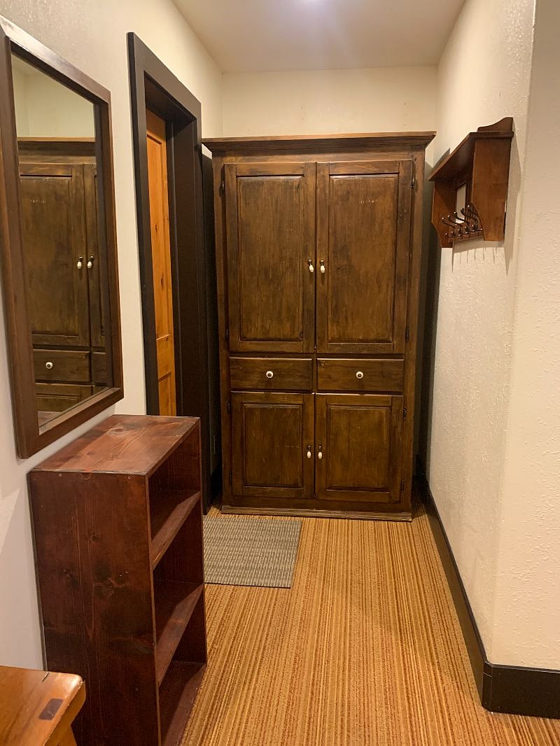 Furnished Finder property 388489_1 photo 11