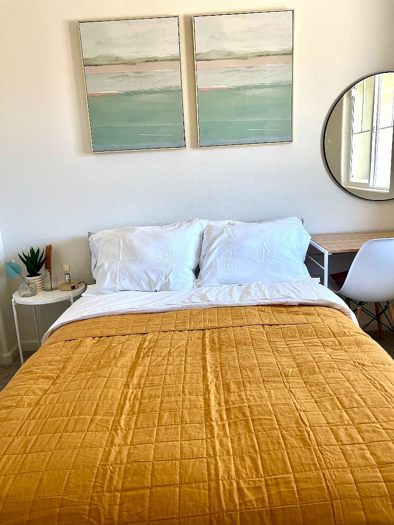 Lola Room