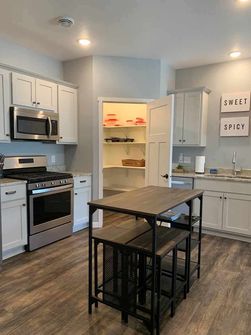 Furnished Finder property 388522_1 photo 3